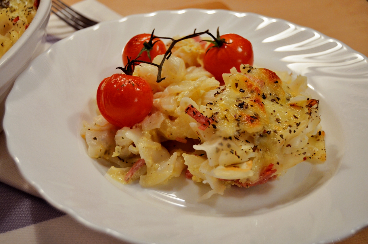 Paste la cuptor cu smantana si mozzarella