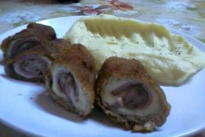 Cordon bleu cu carne de porc