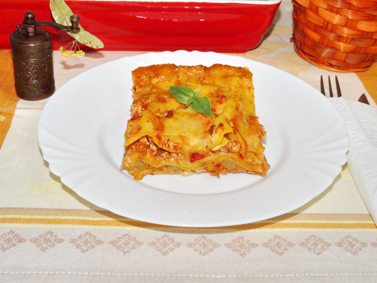 Lasagna cu piept de pui si dovlecel