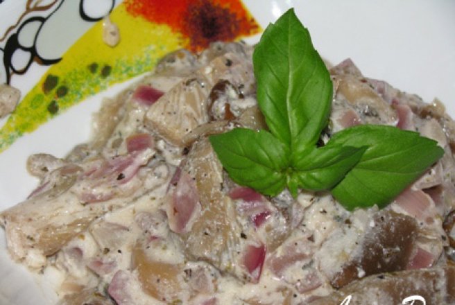 Stroganoff de ciuperci cu tarhon