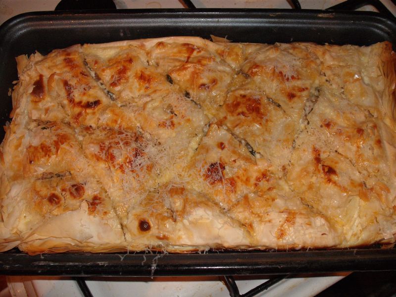 Burek cu carne