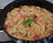 Tortellini cu sos de tomate si bacon-10