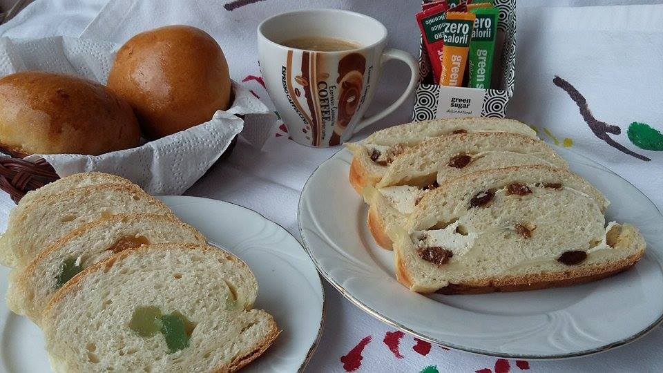 Cozonac cu branza dulce si stafide, cu Green Sugar