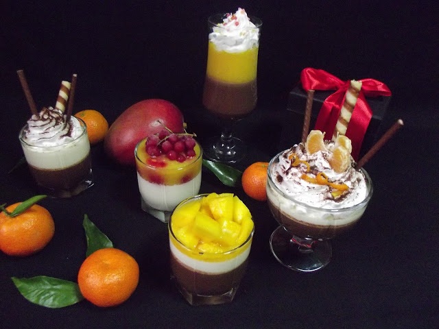 Panna cotta cu ciocolată,cu vanilie şi jeleu de mango