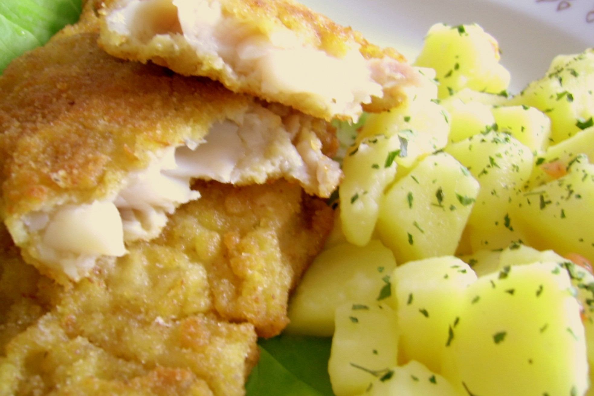 Pangasius pane cu cartofi natur