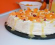 Pavlova cu orange curd, frisca, portocale si kaki-10