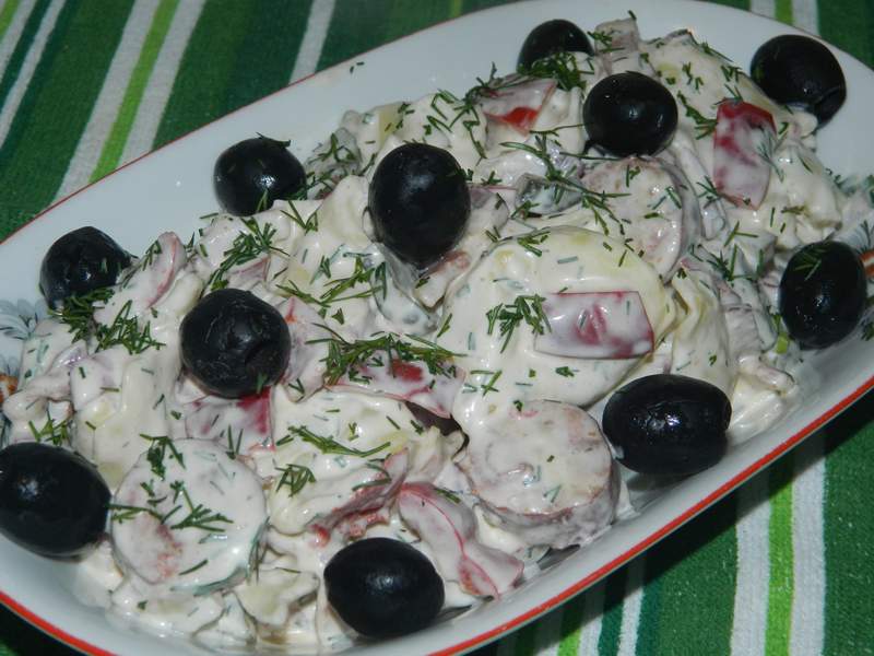 Salata cu tortelloni