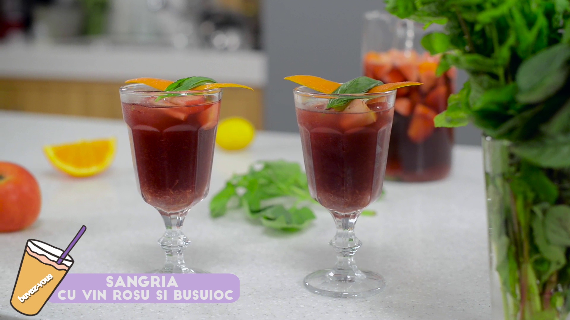 Sangria picanta cu vin rosu si busuioc