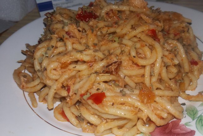 Spaghetti integrale cu ton