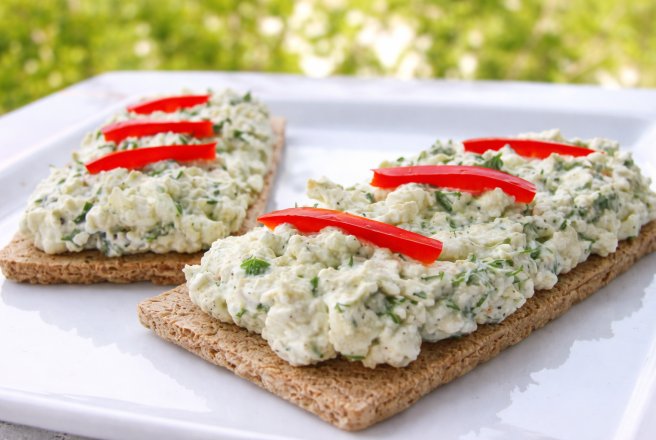 Salata de oua cu panite