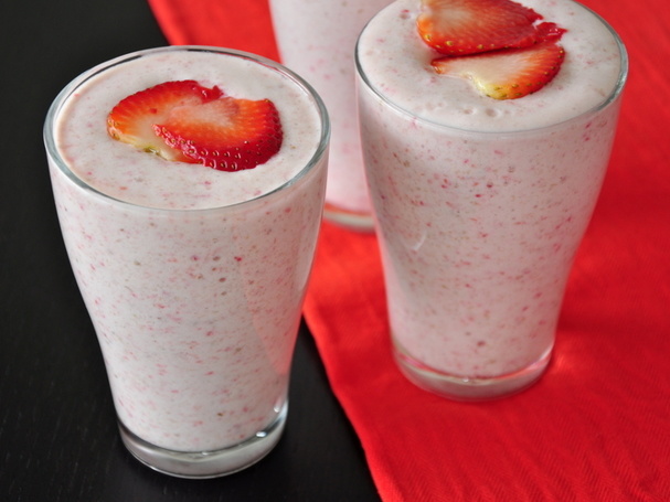 Smoothie de capsuni