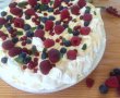 Reteta de tort Pavlova, un desert spectaculos si rafinat-4