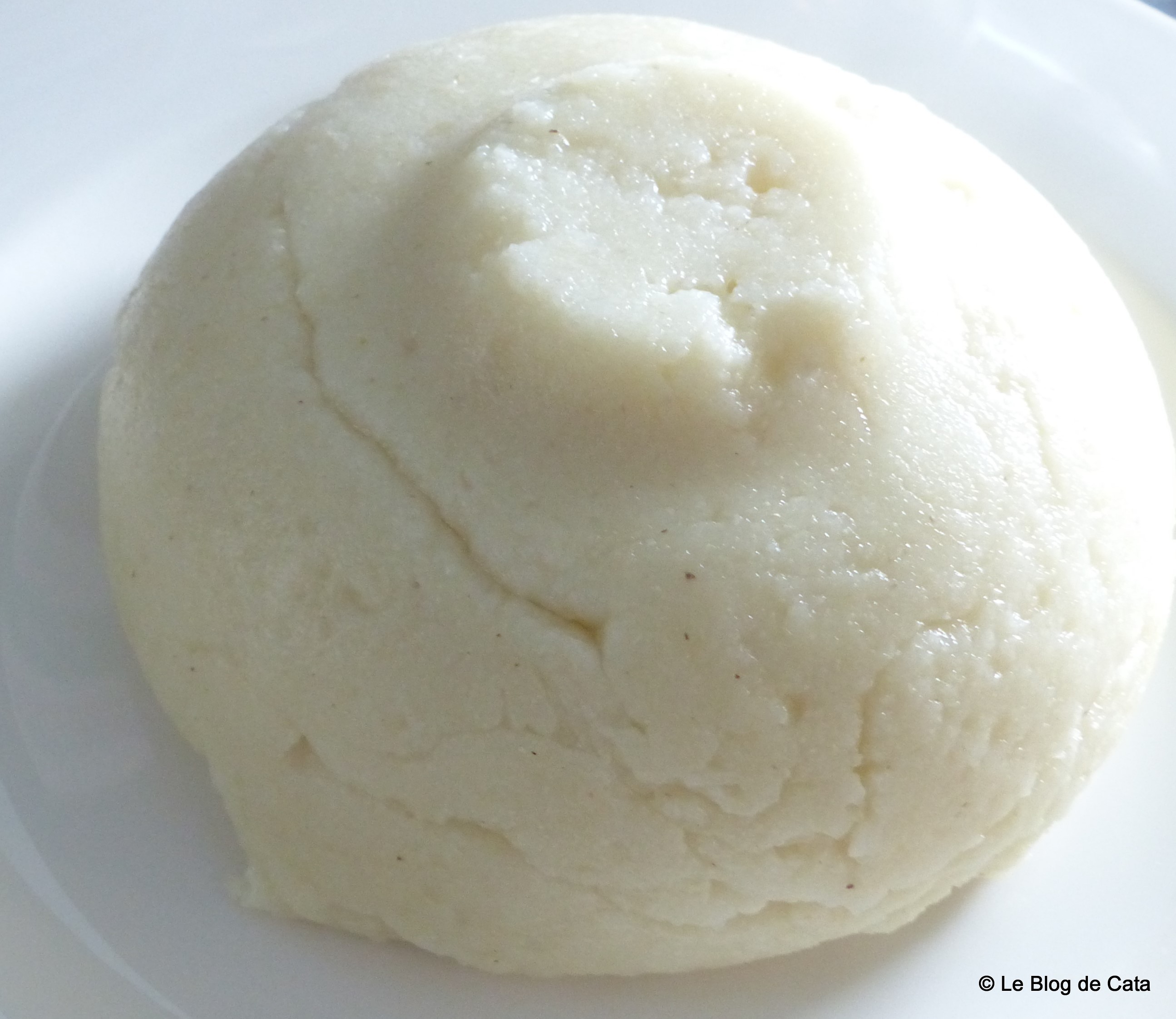 Ugali - mamaliga alba africana