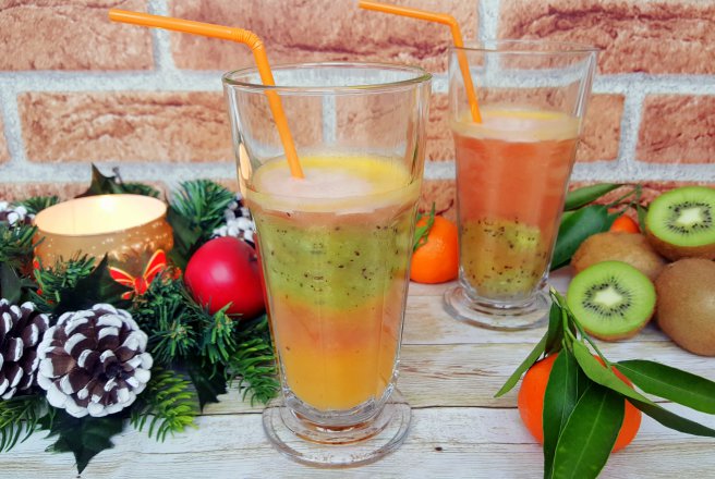 Smoothie cu clementine, kiwi si grapefruit rosu