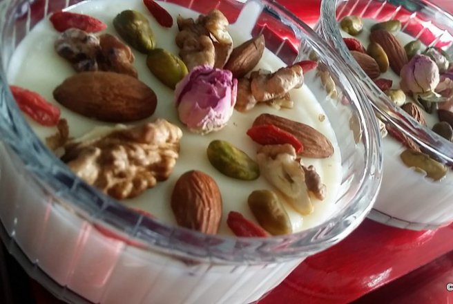 Desert crema de lapte orientala / Mhallabiye (Siria)