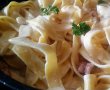 Tagliatelle proaspete cu sos cremos de mozzarella-5