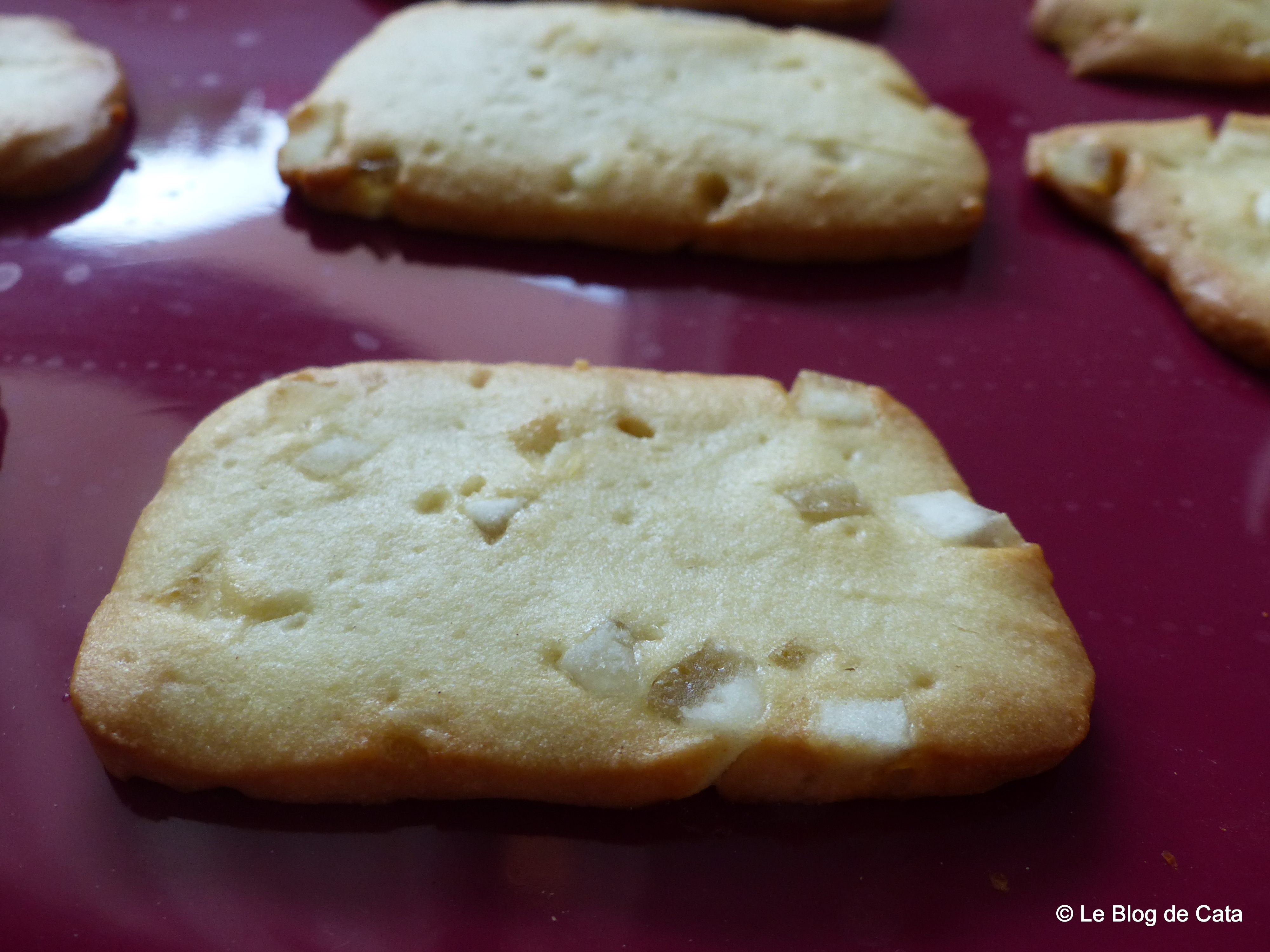 Desert biscuiti cu coaja de lamaie confiata