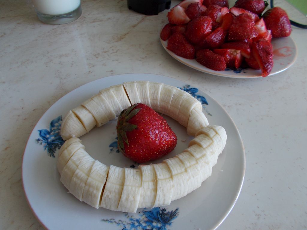 Smoothie & Milkshake de banane si capsuni