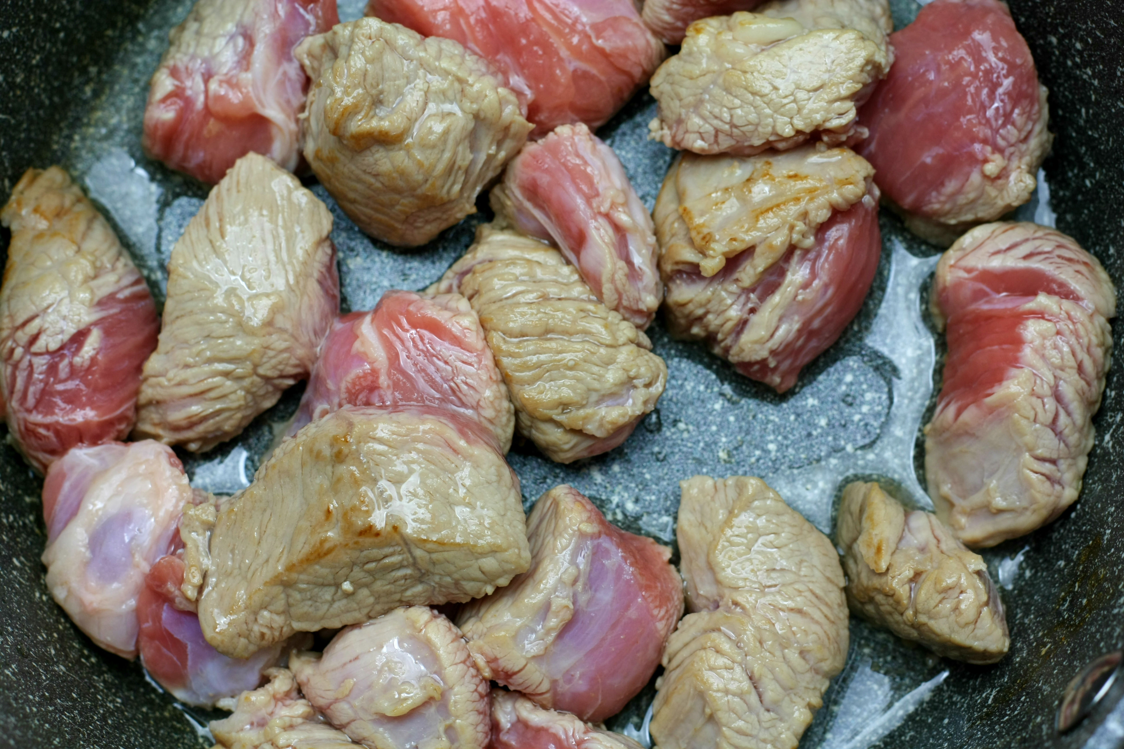 Tocana picanta de porc