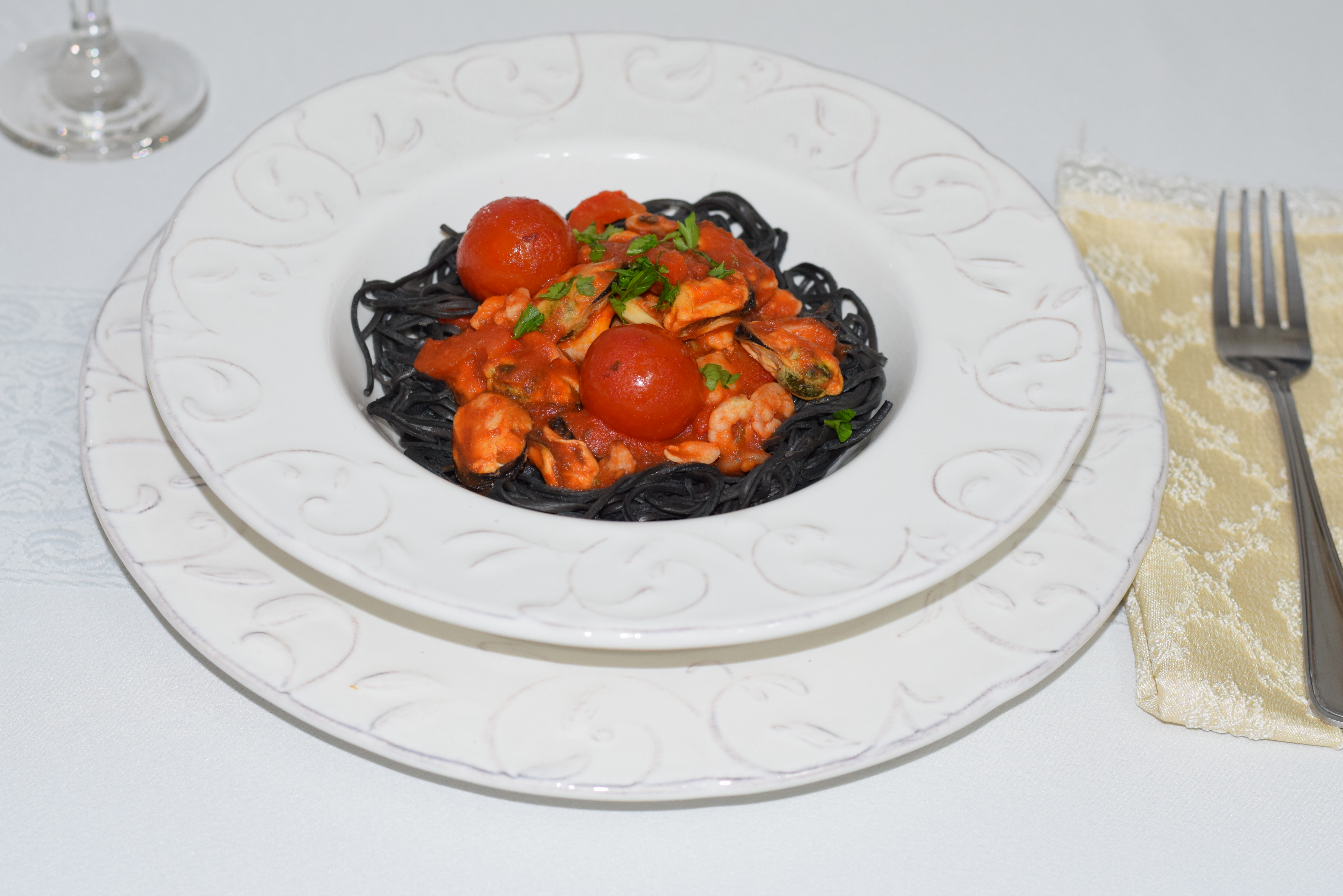 Paste negre cu fructe de mare