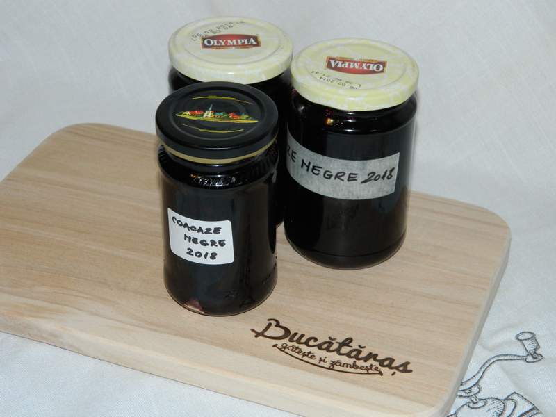 Dulceata de coacaze negre