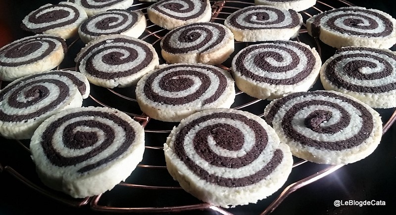 Desert biscuiti melci bicolori