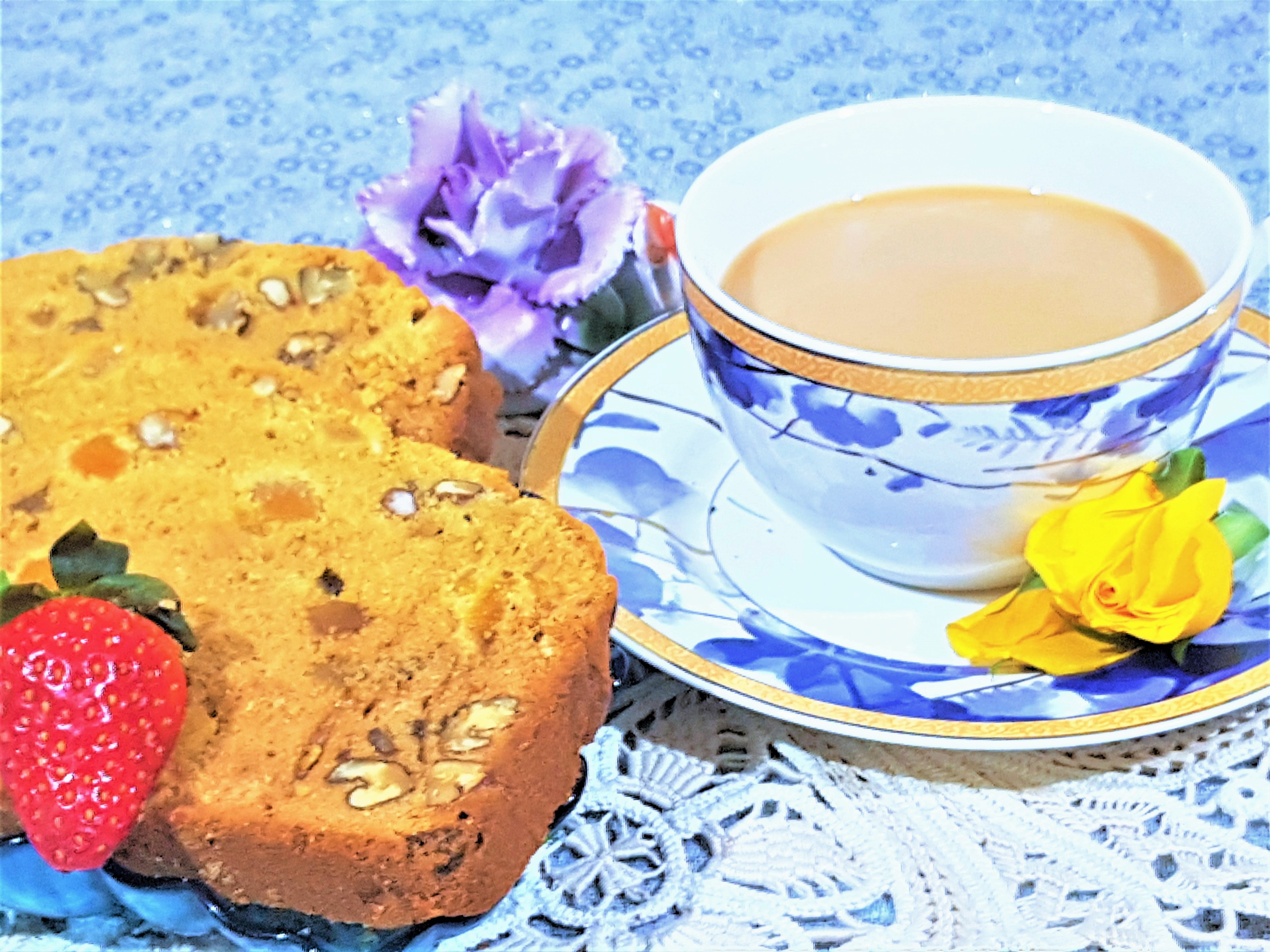 Desert chec cu fructe, nuci si cardamom - la masina de paine