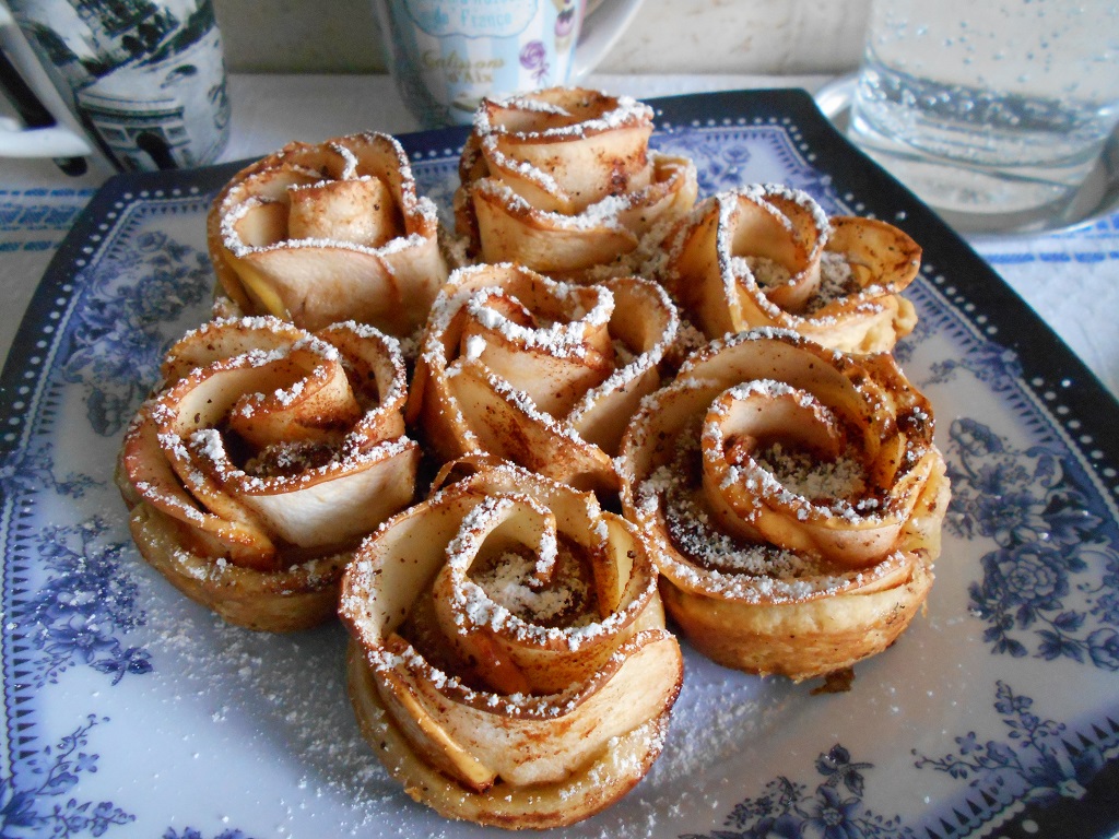 Desert trandafirasi in foietaj