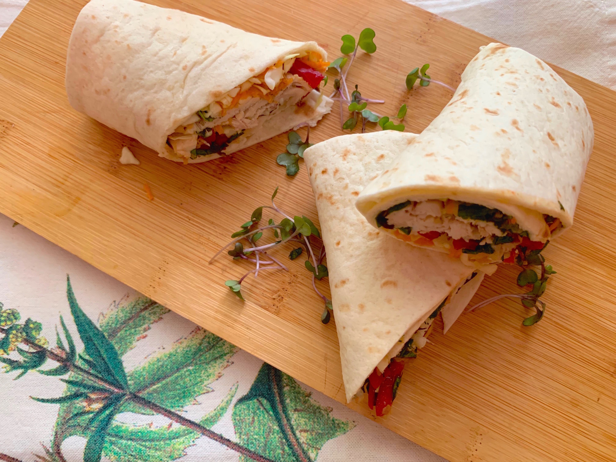 Tortilla wrap cu pui