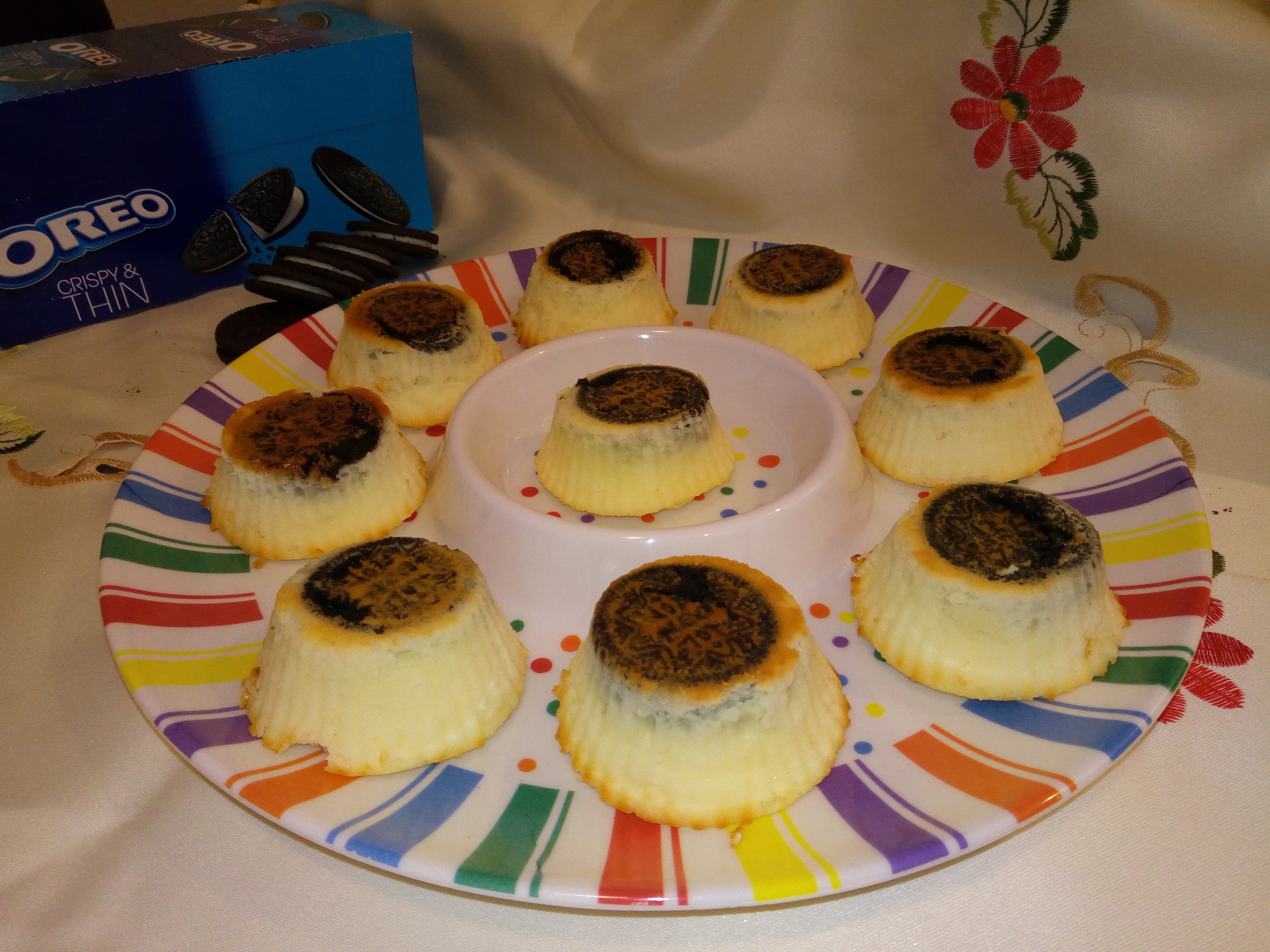 Mini cheesecake cu oreo