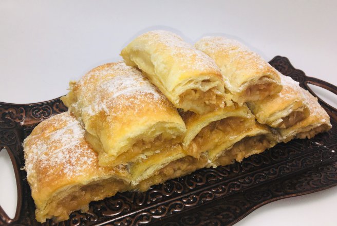 Desert strudel cu mere