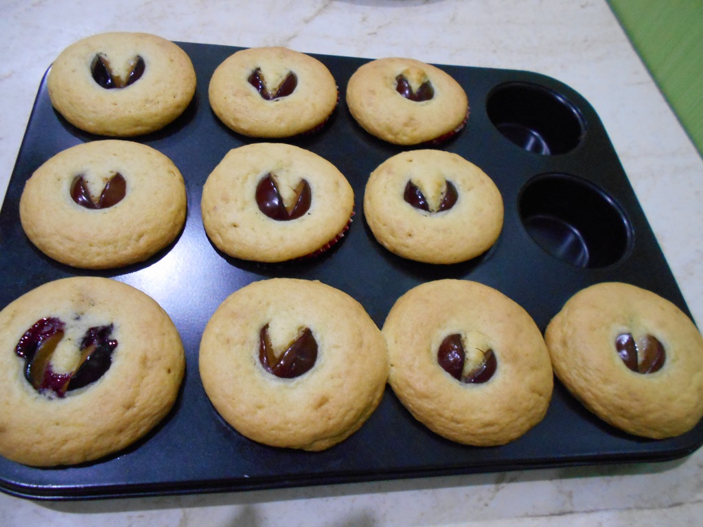 Desert muffins cu prune