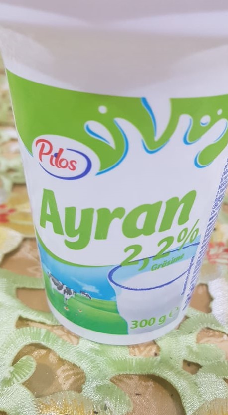 Painici cu seminte, ayran si faina graham