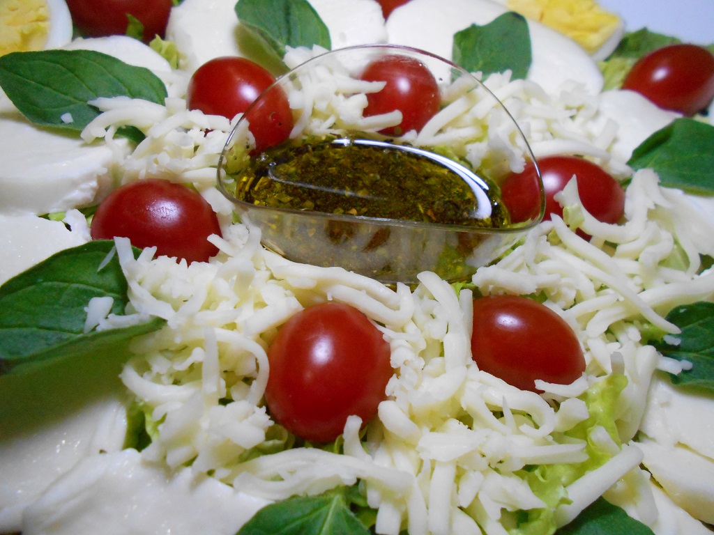 Salata Mozzarella