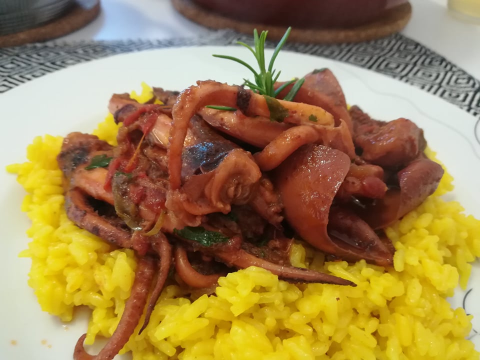 Tocanita de calamari