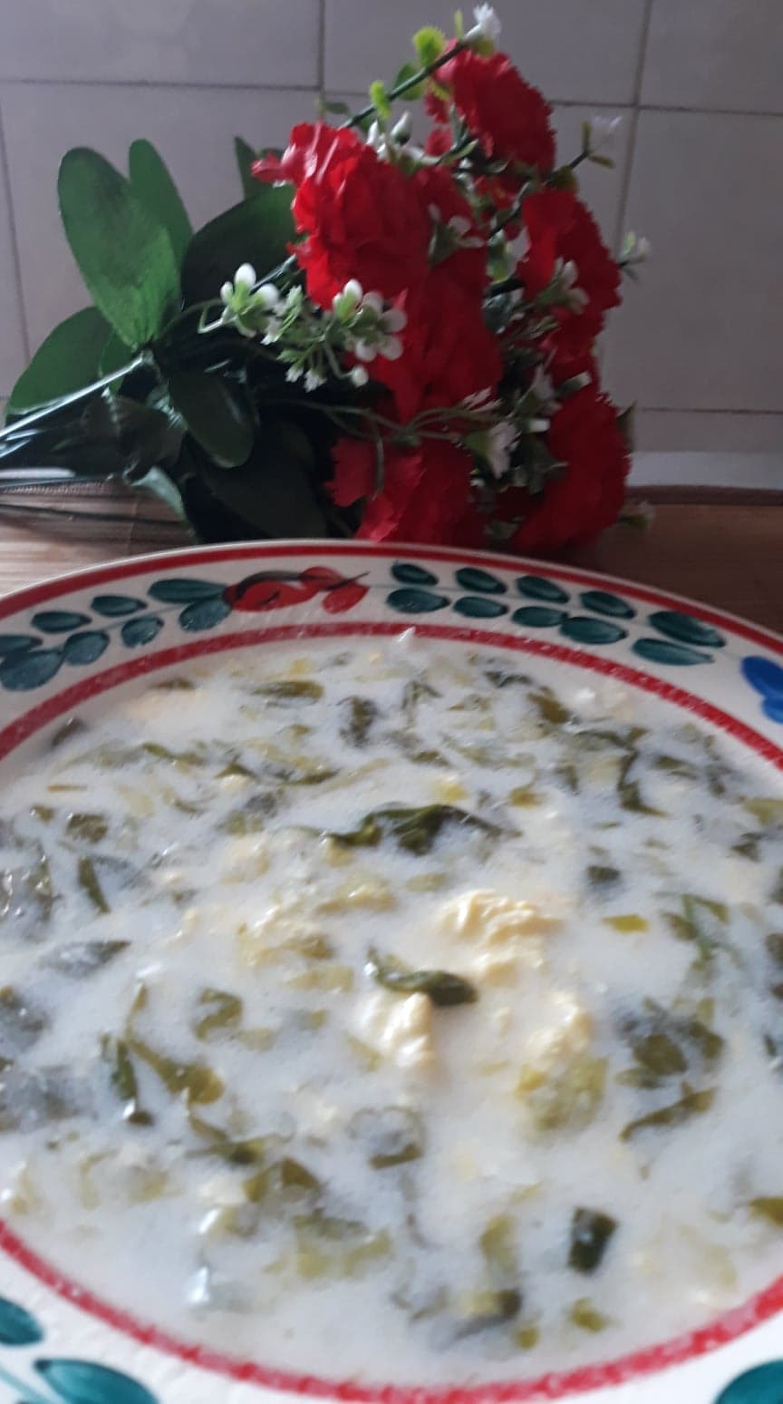 Reteta de Supa de salata verde, varianta simpla si rapida