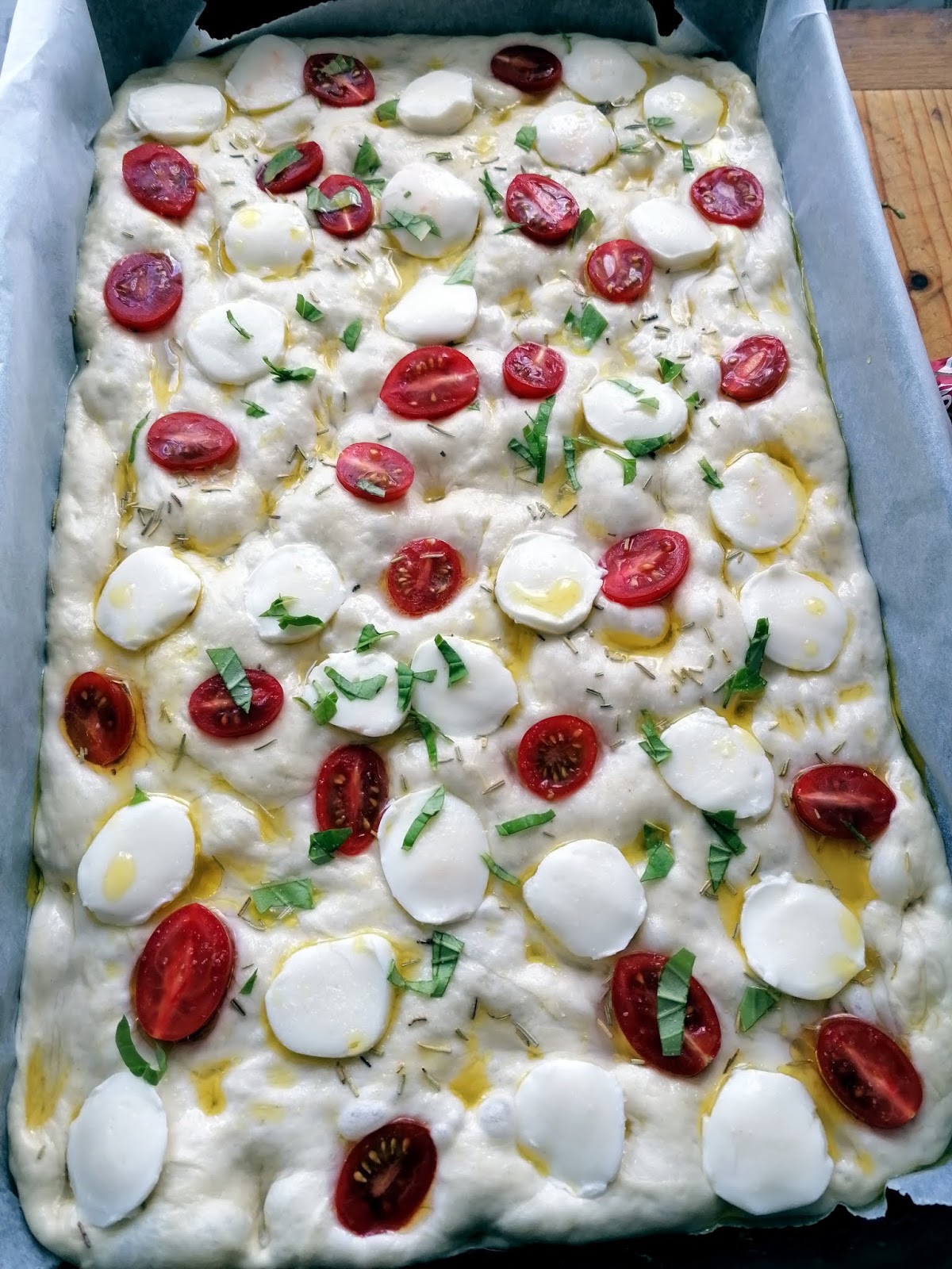 Focaccia caprese