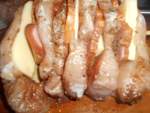 Cotlet de porc cu bacon la slow cooker