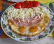 Omletă haioasă cu ochișori – Rețetă rapidă pe placul copiilor-7