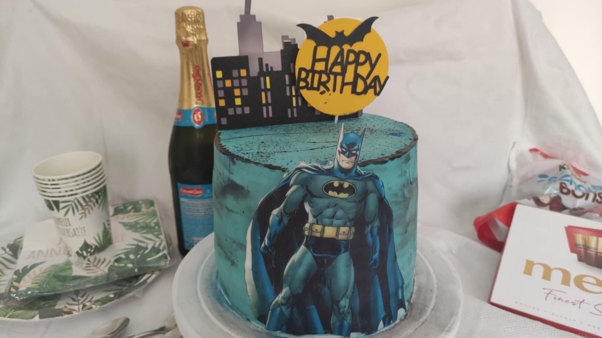 Tort cu bailey's, cafea si jeleu de afine