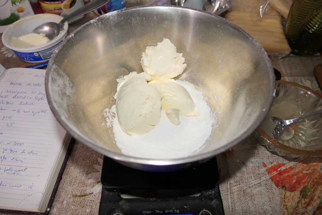 Prajitura cu ness si jeleu de caise - Reteta aromata si delicioasa