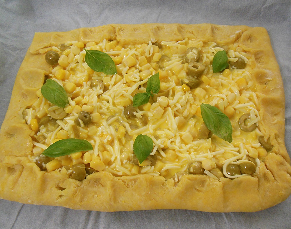 Tarta cu porumb si mozzarella - Aperitivul gustos si satios