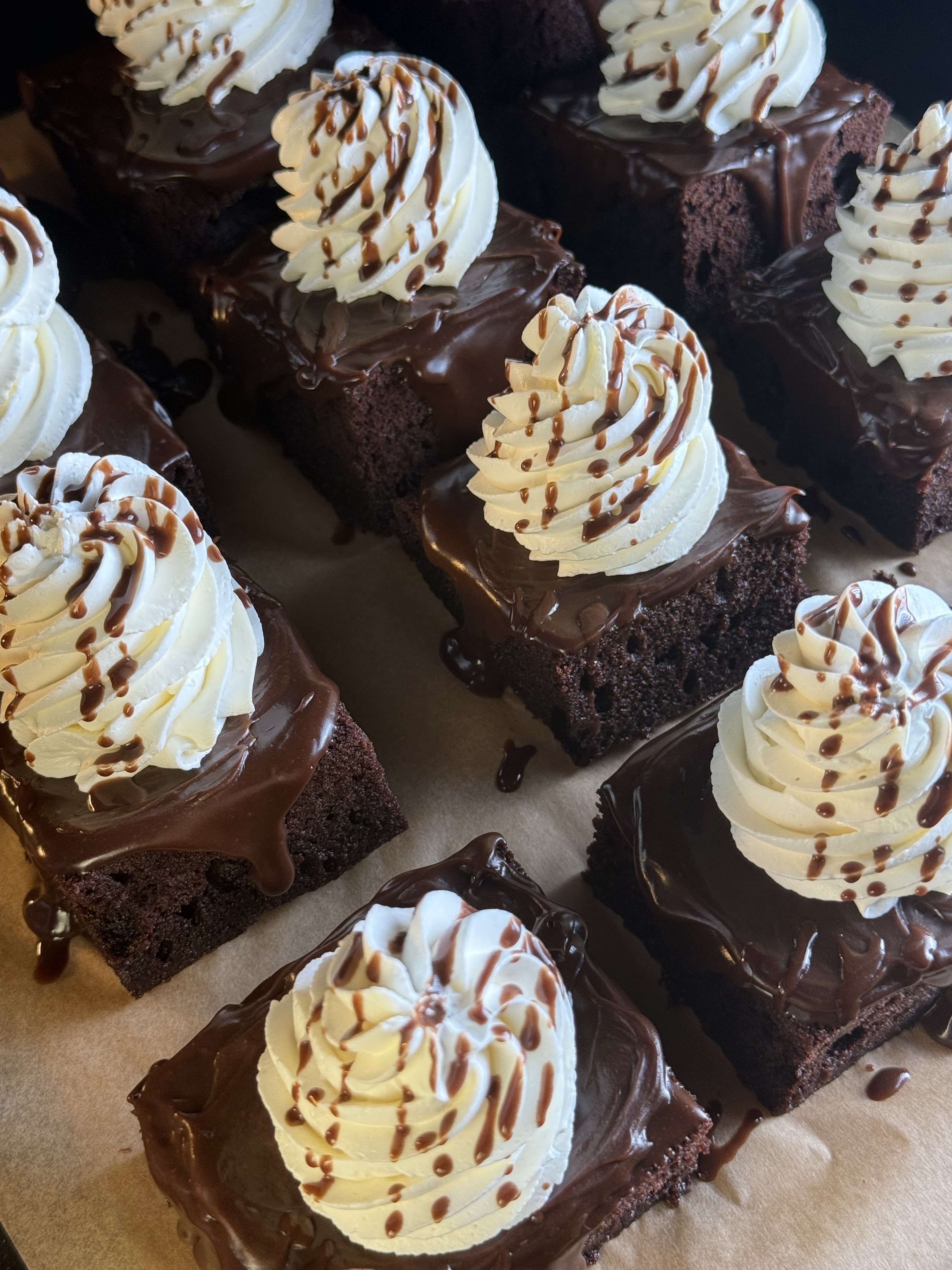 Prăjitura Ora 12 - Un deliciu ciocolatos de zile mari