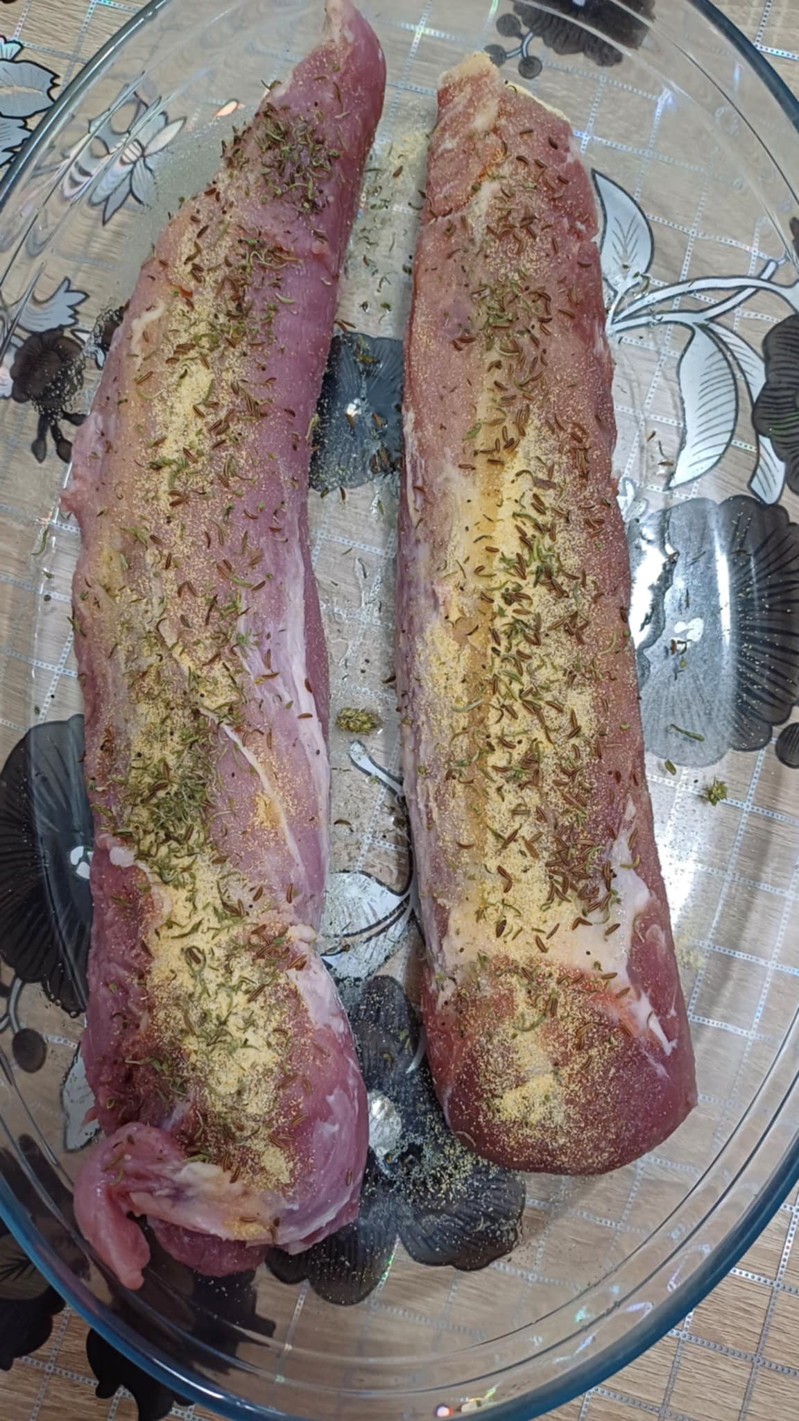 Muschiulet de porc la cuptor, cu sos de smantana