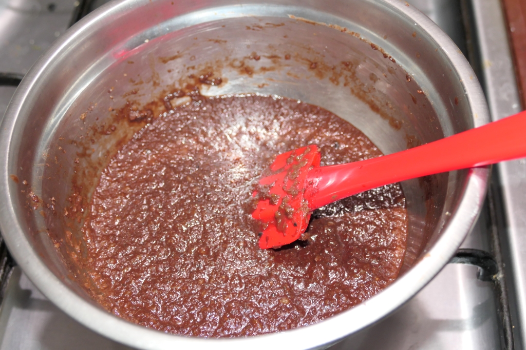 Prajitura cu dragoste ( Leontina 55 )