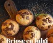 Brioșe cu fulgi de ciocolată - Rețeta rapidă și delicioasă-0