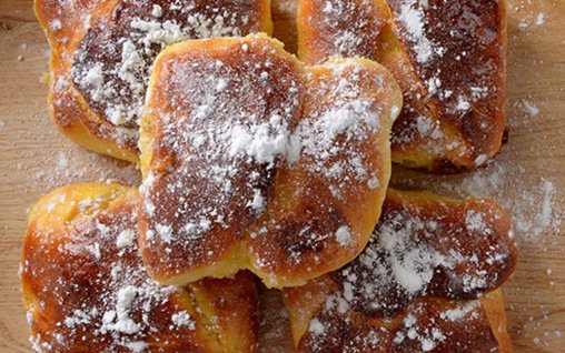 Brânzoaice cu brânză: rețetă tradițională, simplă și gustoasă