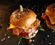 Burger de pui - Rețeta savuroasă de casă-0