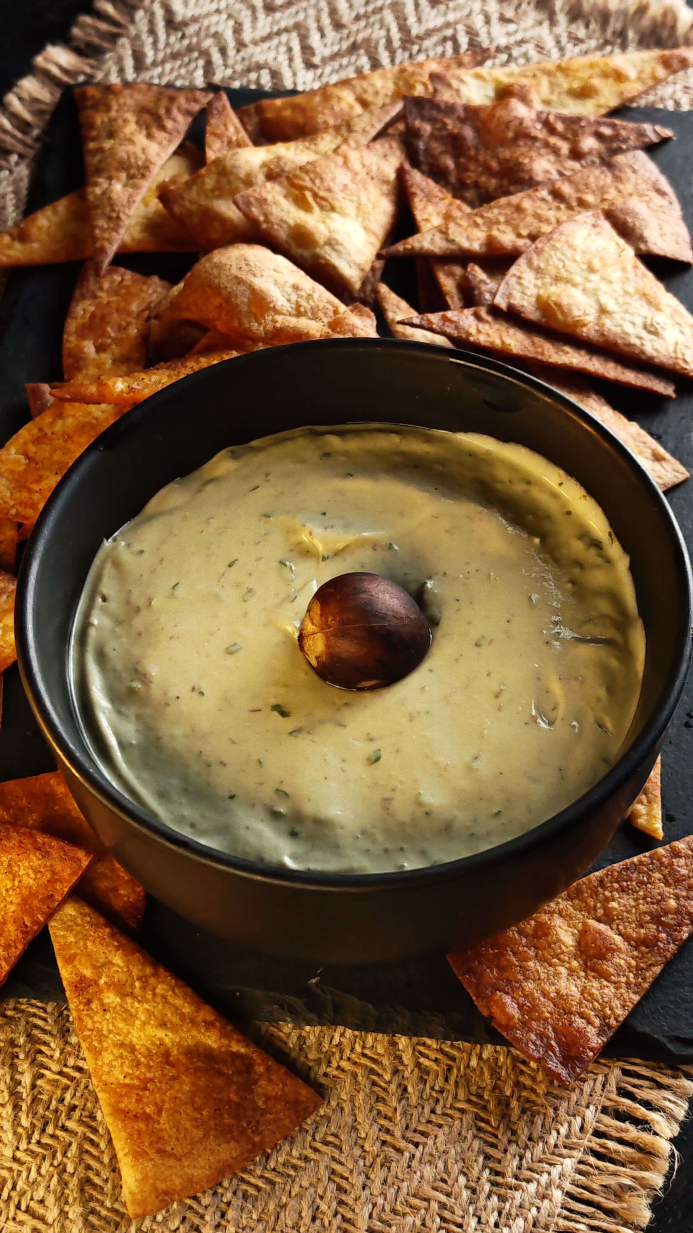 Pastă de avocado - Sosul perfect pentru gustările preferate
